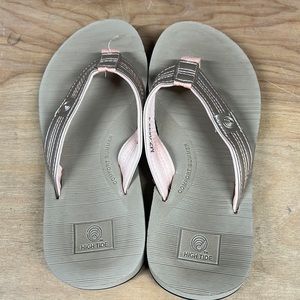 High Tide Girls Flip Flop Size 3